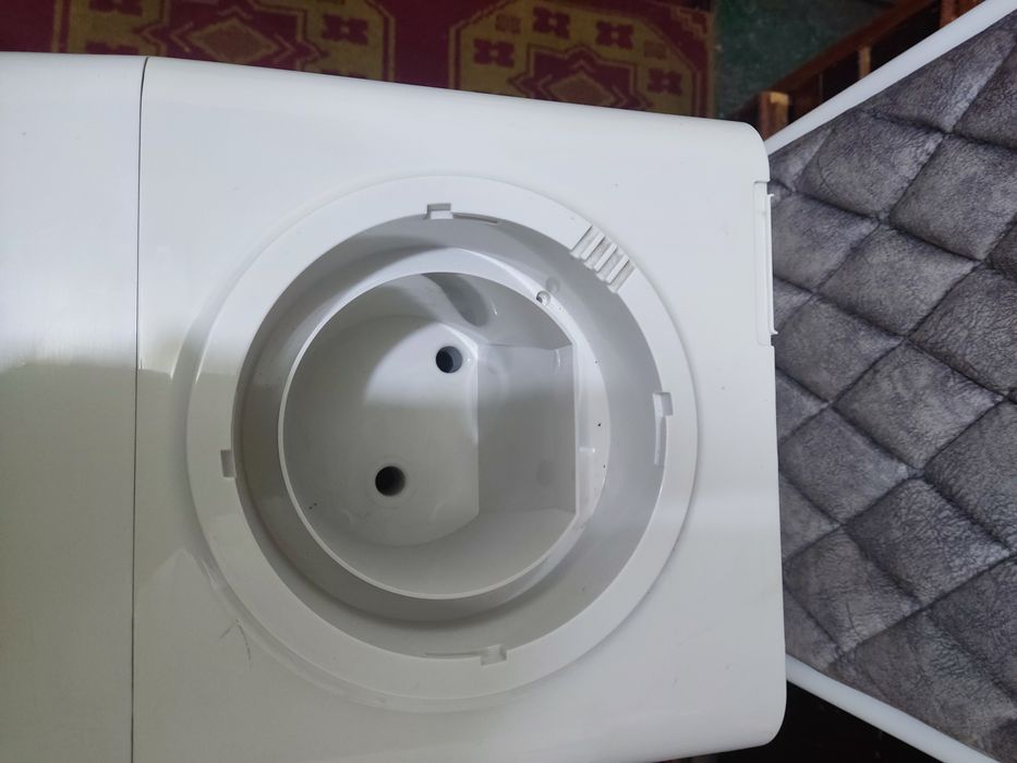 куллер для воды с подогревом