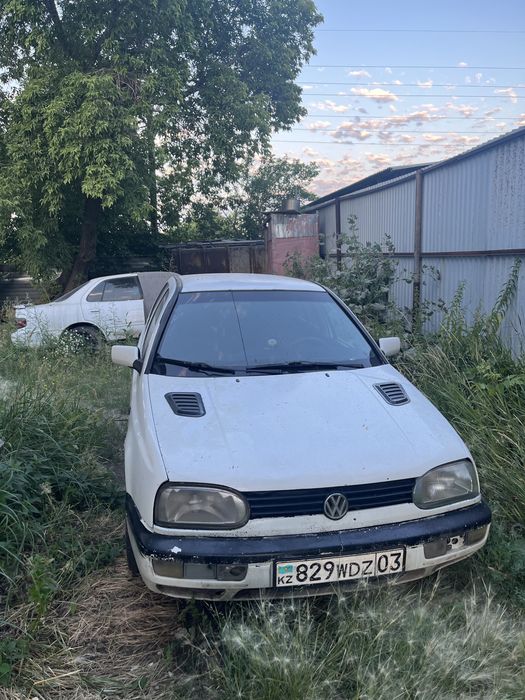 Гольф 3 продам ездила девушка.                                       .