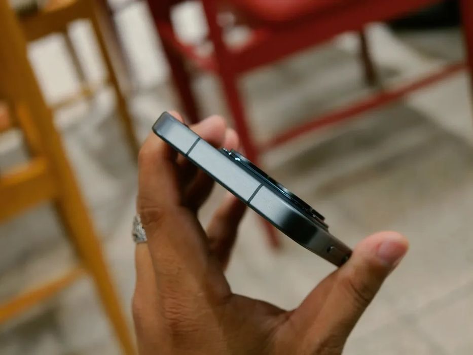 Xiaomi 17 с гарантией