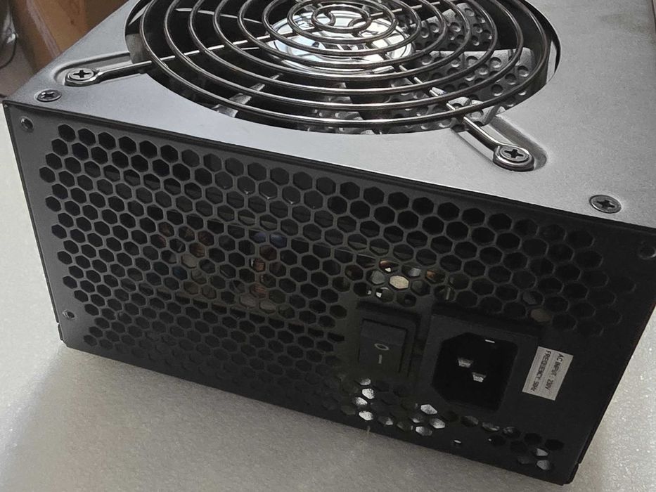 Sursa Sirtec ECO II HPC-550-H12S, 550W, ATX 2.3, stare perfecta