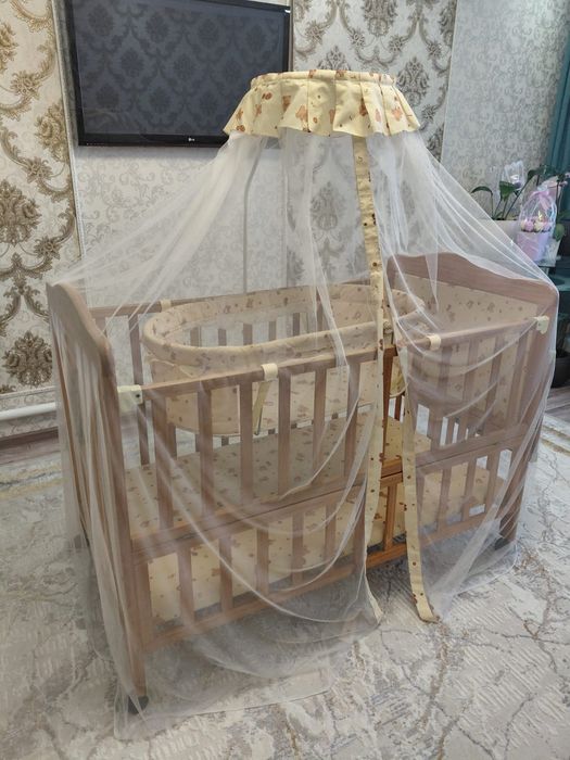 Продам кроватку!!