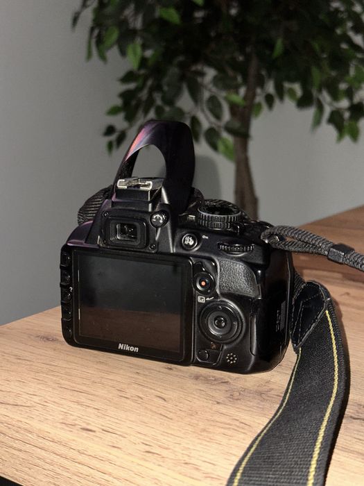 Фотоапарат NIKON D 3100