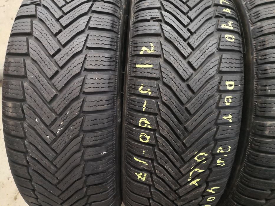 215 60 17 цола гуми като нови Michelin dot 20  4 броя