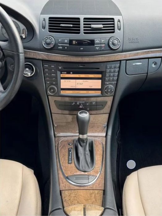 MERCEDES-BENZ E-Class 2009 — imagine 3