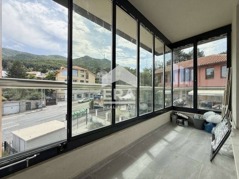 Продава се Тристаен апартамент в София, Бояна - 120 кв.м за 1806 €/кв.м - Снимка #2