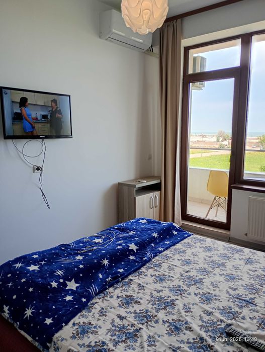 Închiriez apartament 3 camere Mamaia Nord , 380 lei