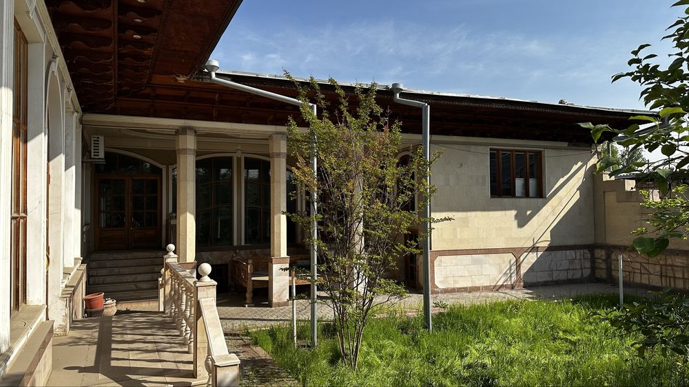 11,8 sotix hovli sotiladi Mirzo Ulug’bek tumani Sho’rtepa 650000$