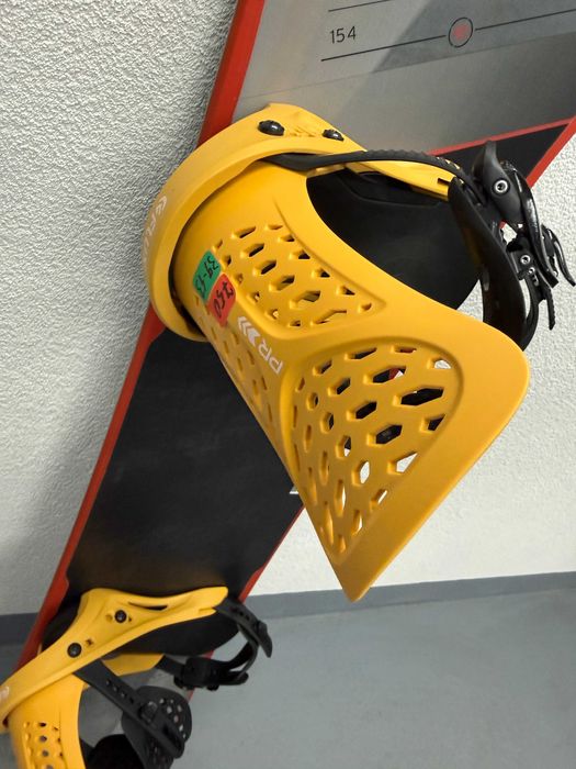 placa noua snowboard head flocka lfw 2.0 4d L145cm