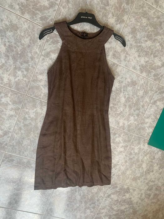 Продавам елегантни ленени и дантелени рокли размер XS. М и Л