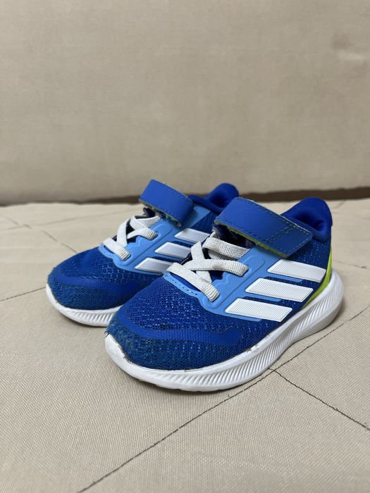 Кроссовки детские adidas