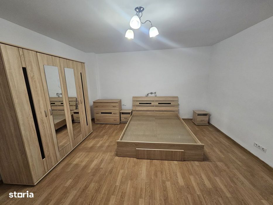 Apartament 2 camere, 65 mp utili, renovat, Centru!