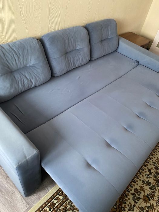 Продам диван !!!