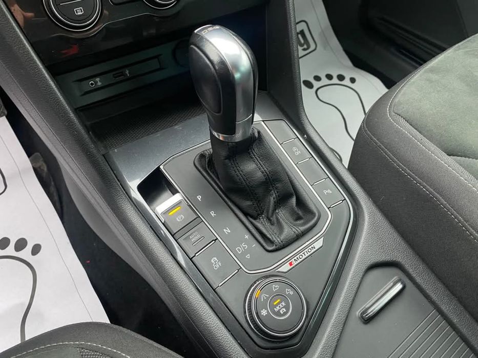 VW TIGUAN 2.0tdi dsg 4motion