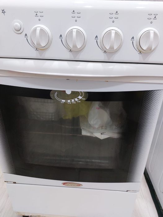 Продам газ плиту с духовым шкафом