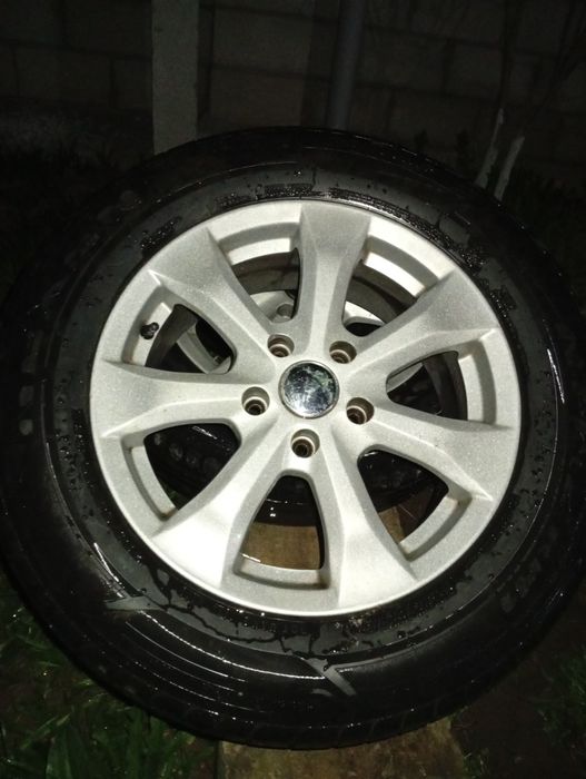 Продам диски с резиной 16
