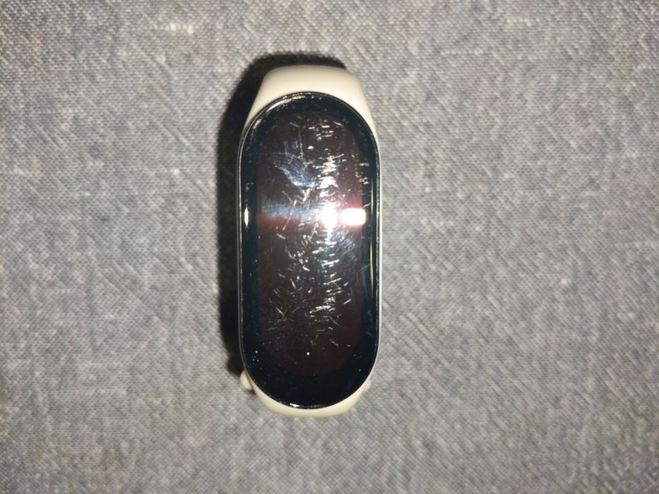 Xiaomi Mi Band 7 за смяна на батерия + каишки