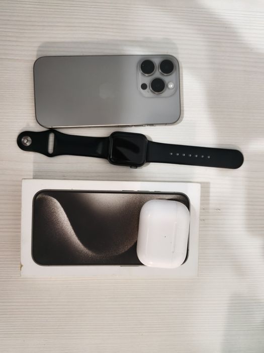 Продаю телефон, часы, наушники Apple
