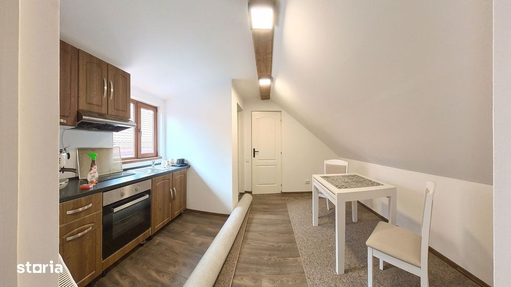Apartament cu 3 camere, la casa, centrul istoric