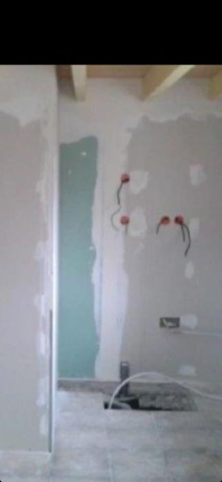 Echipă de meseriași