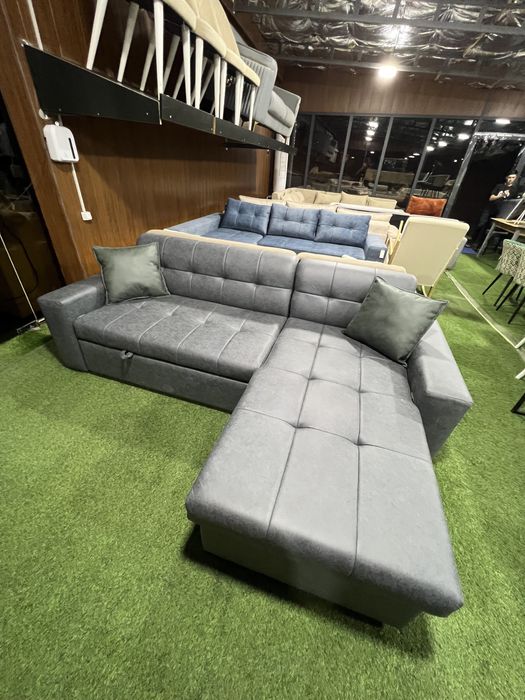 Диван угловой по скидке готовые