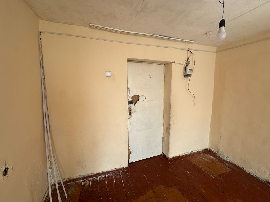 1/2/4 Срочно Буюк ипак йули Ттз комтна в общежитии 19 каадратов