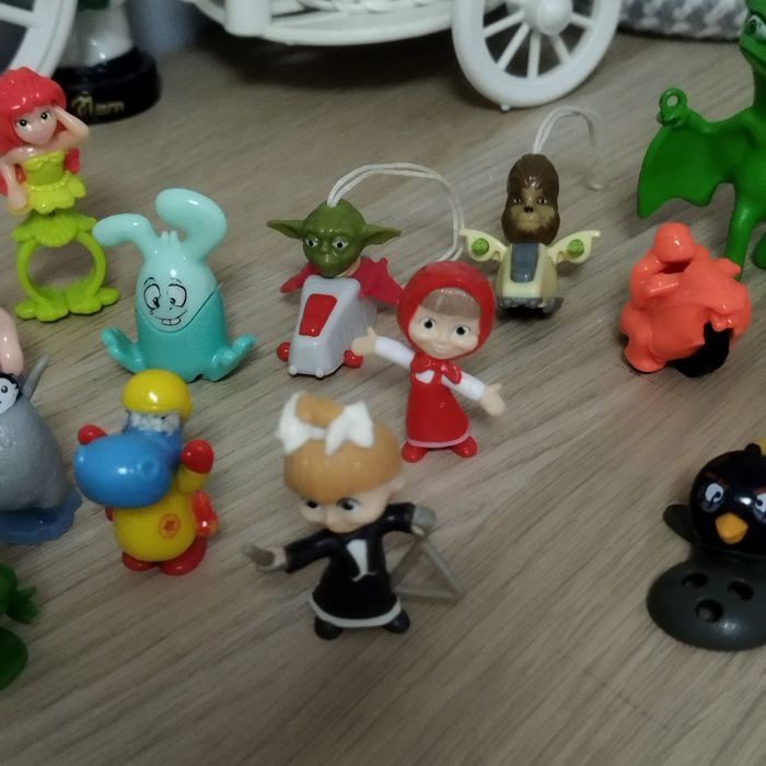 Киндер игрушки за всё!!!