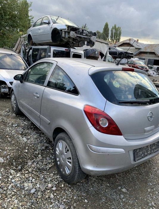 Piese Opel Corsa D  1.0  - xep