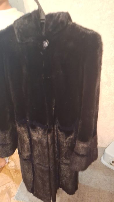 Продам норковую шубу
