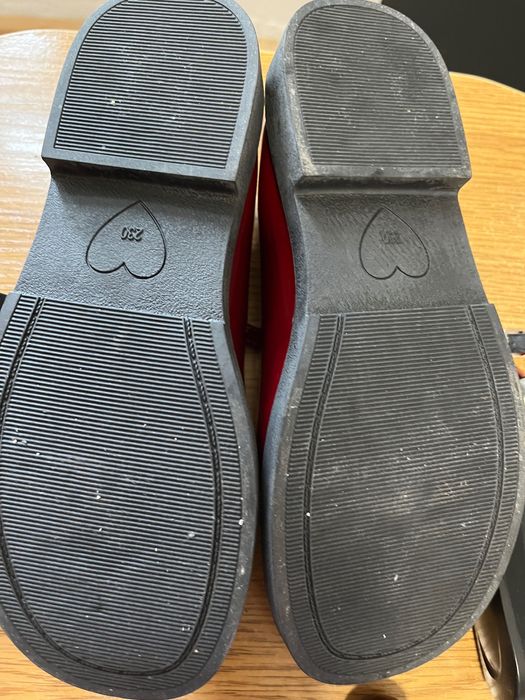 Дамски лачени обувки