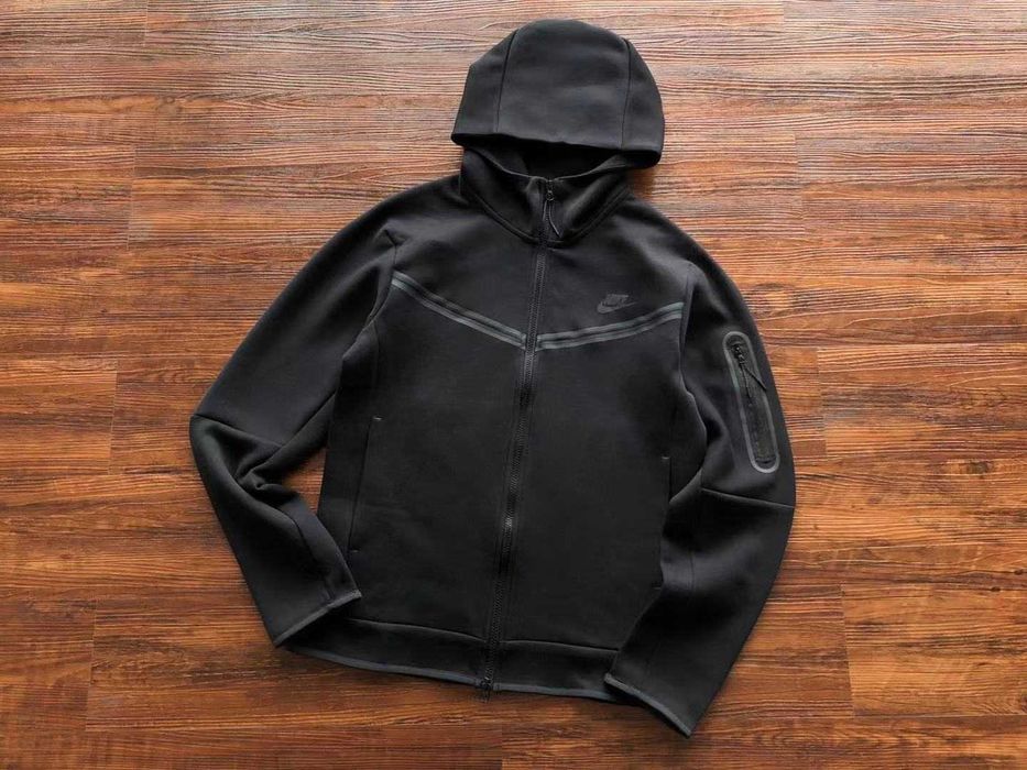 Trening nike tech negru