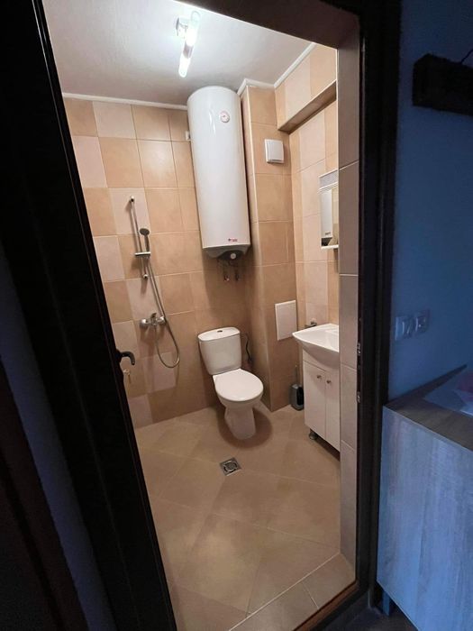 Дава се под наем Двустаен апартамент в Варна, Централна поща - 45 кв.м за 408 € - Снимка #9