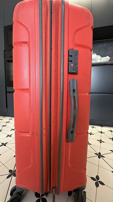 чемодан большой Италия