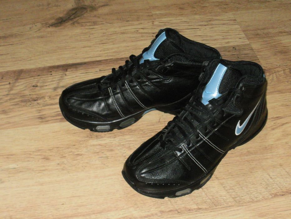 NIKE нови зимни маратонки естествена кожа 39