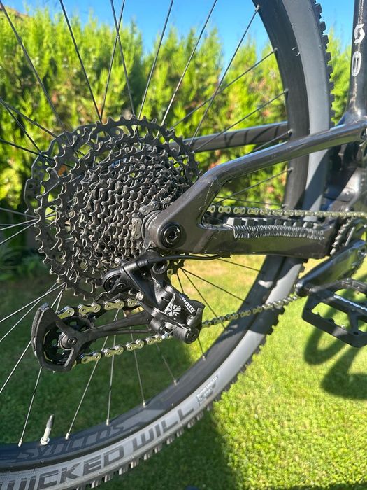Vând mountain bike full suspension Scott  Spark 940 2024