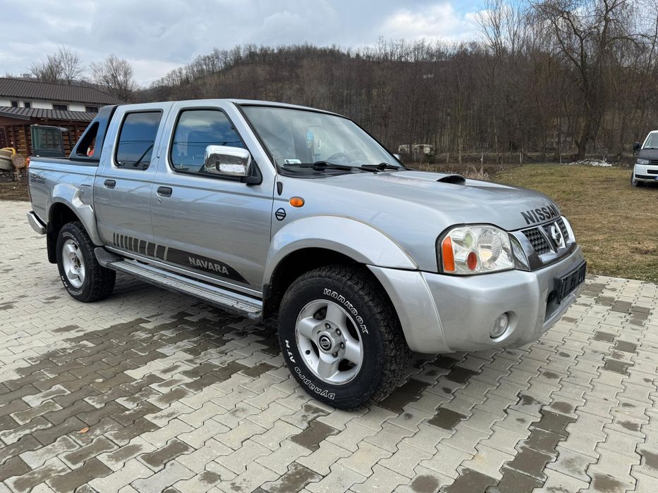 Nissan navara 2,5 4x4