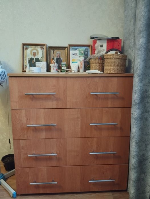 Продам шкаф и комод