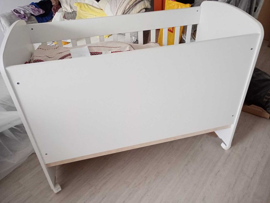 Бебешки креват НОВ! Разглобен.