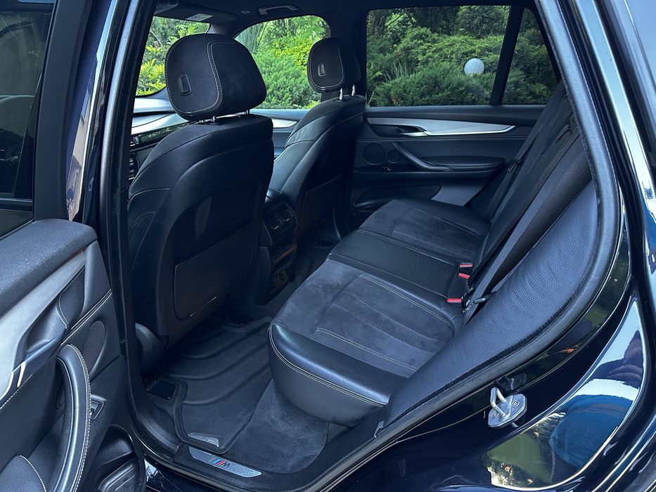 BMW X5 M50D 381к.с.