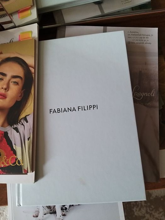 Журналы мод отдам бесплатно