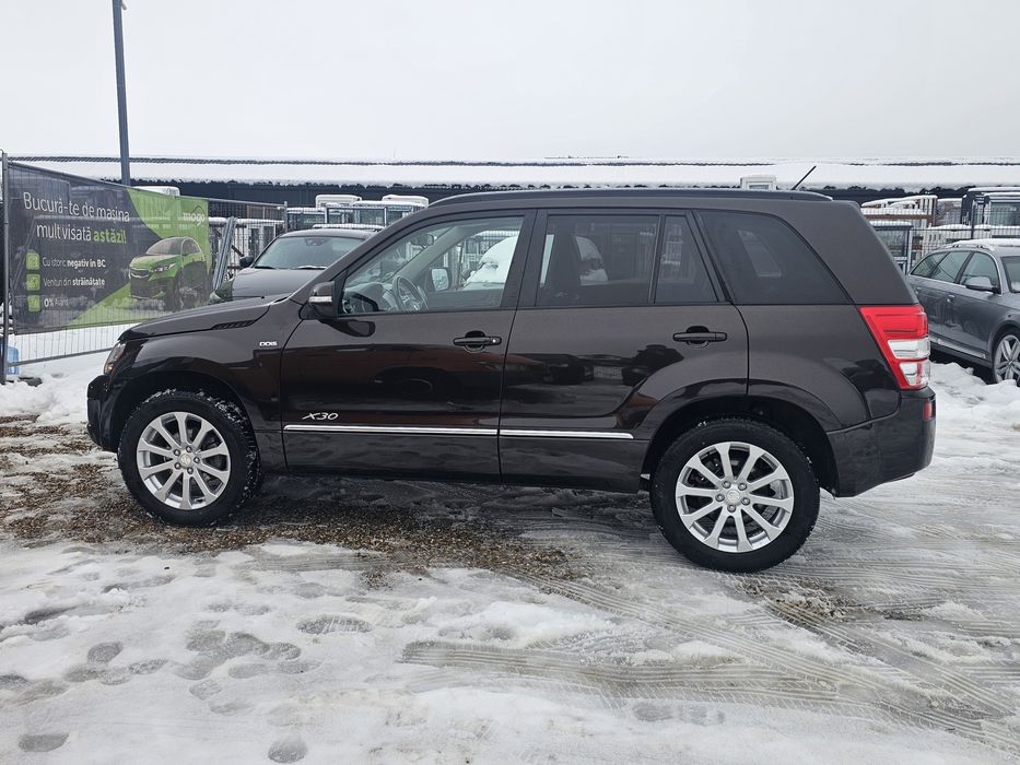 Suzuki grand vitara,1.9Diesel,4x4,Navi,Trapa,Xenon, Piele,Posibil Rate