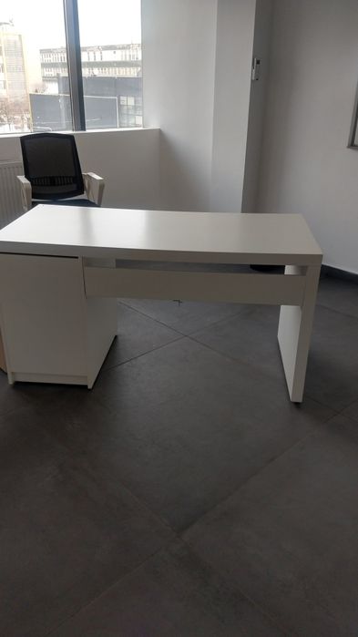 Vând mobilier birou