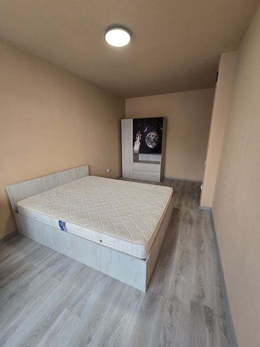 Duplex 3 camere pe doua niveluri cu o suprafață de 100 m2