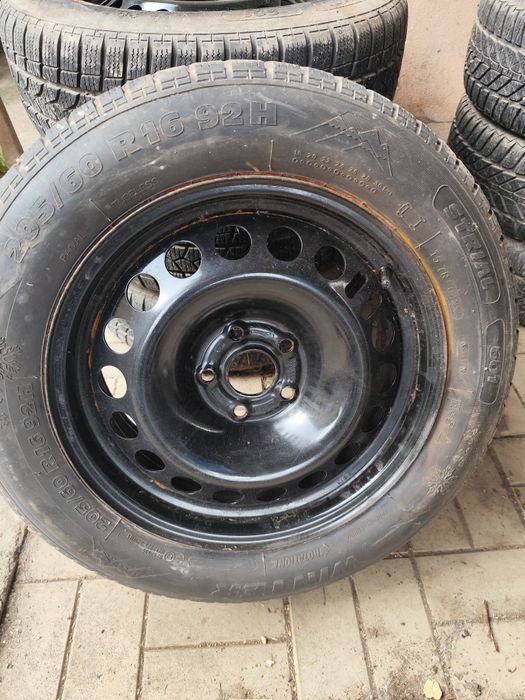 Set Roți iarnă 205/60 R16 92H