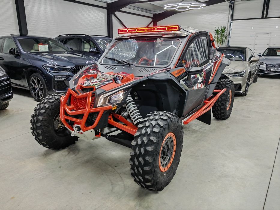 Can-am Maverick Model XRC 2023 200CP