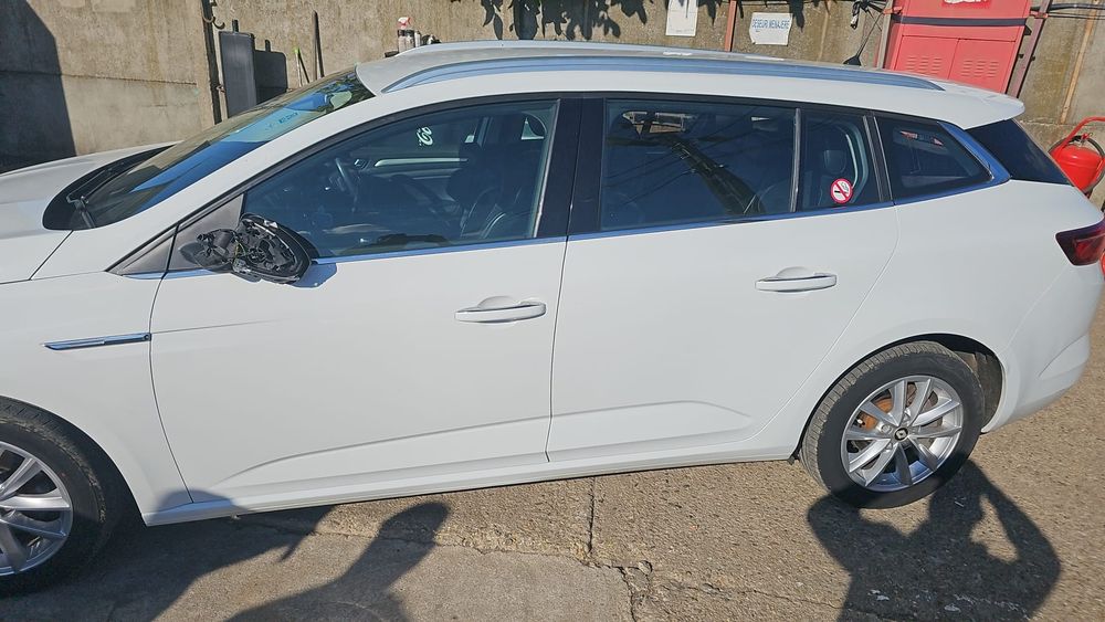 Dezmembram Renault megane 4 1.5 dci euro 6 break  manual 6+1trepte