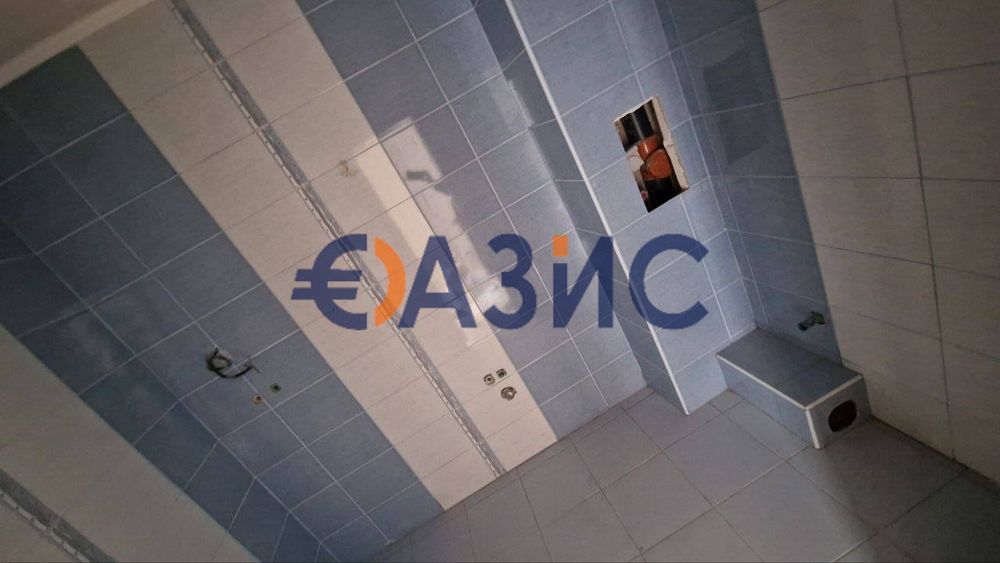 Продава се Двустаен апартамент в Бяла - 60 кв.м за 684 €/кв.м - Снимка #12