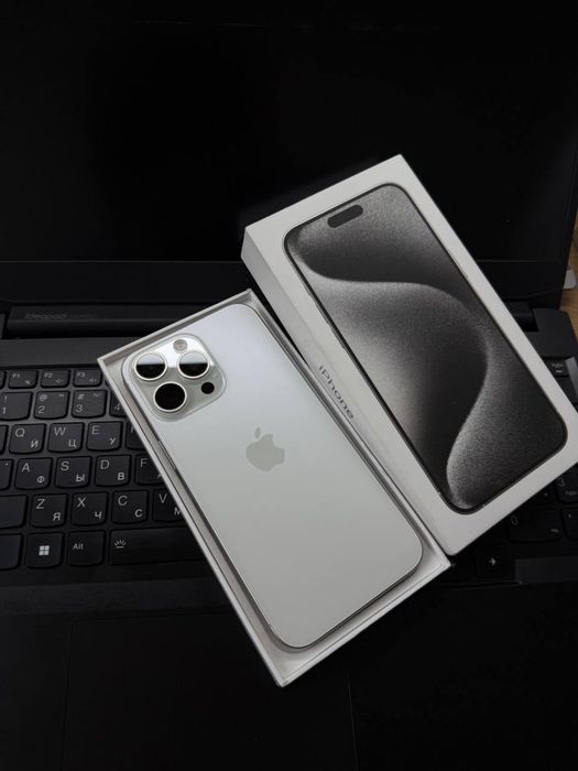 iPhone 15 pro max  256GB/100% от Актив Маркет Рассрочка 0-0-24