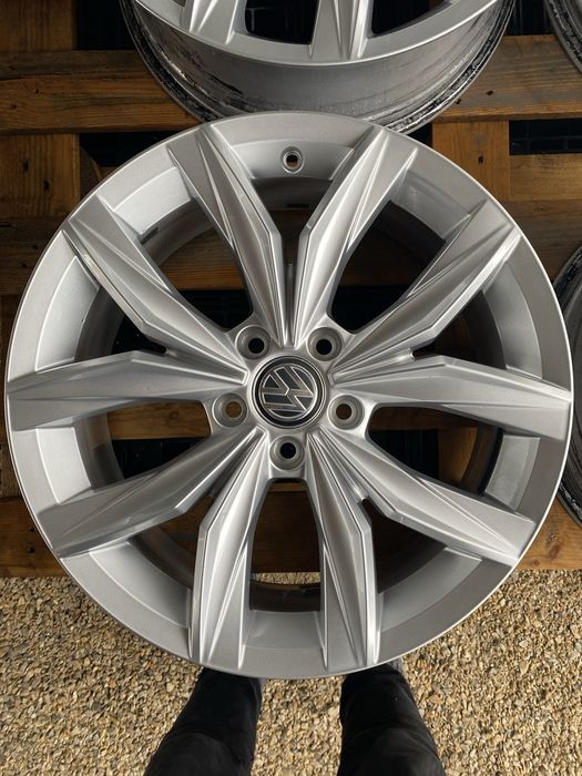 18 цола 5 х 112 мм VW , Фолксваген , Тигуан , T - Рок , Таурон , Голф