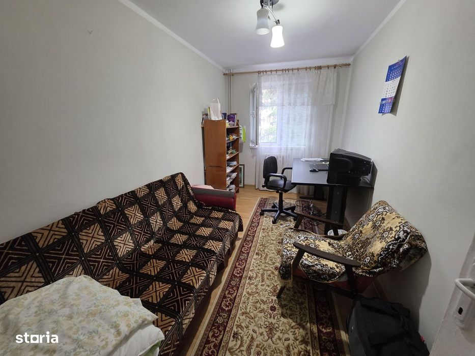 Apartament 4 camere Hipodrom , etaj 2 , 2 balcoane
