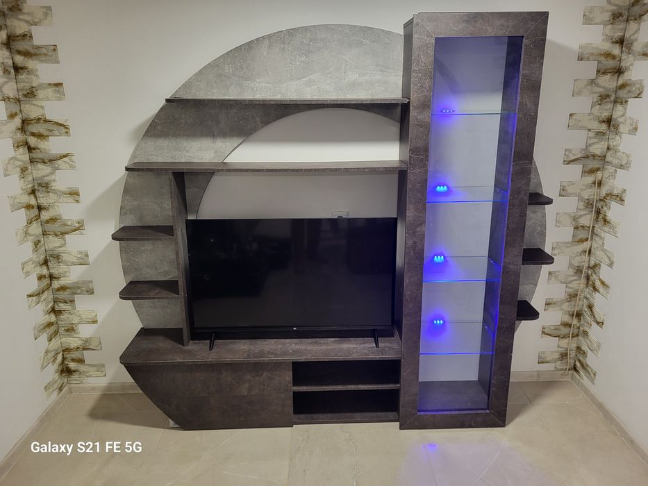 Секция с лед осветление